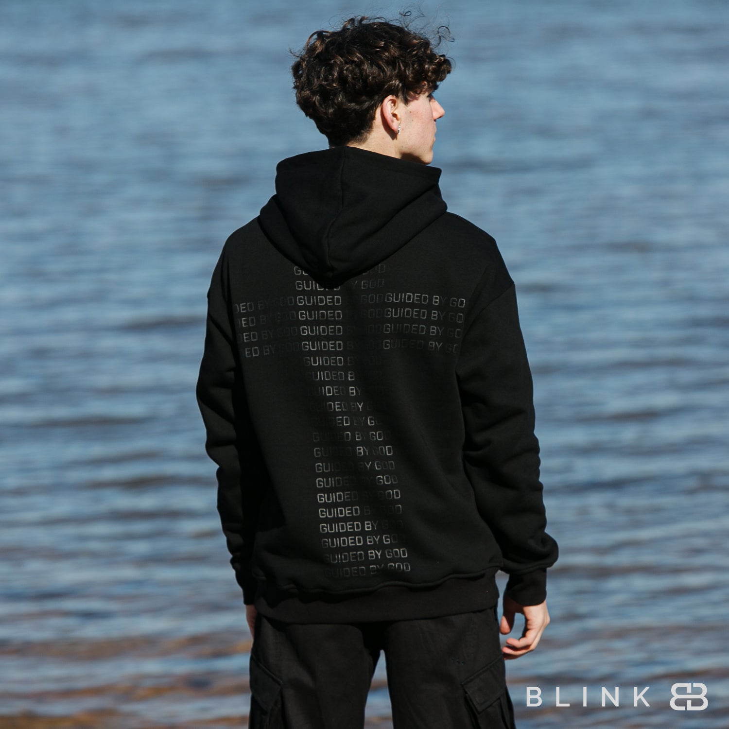 G COMFORT HOODIE (BLACK) - GLOWNY